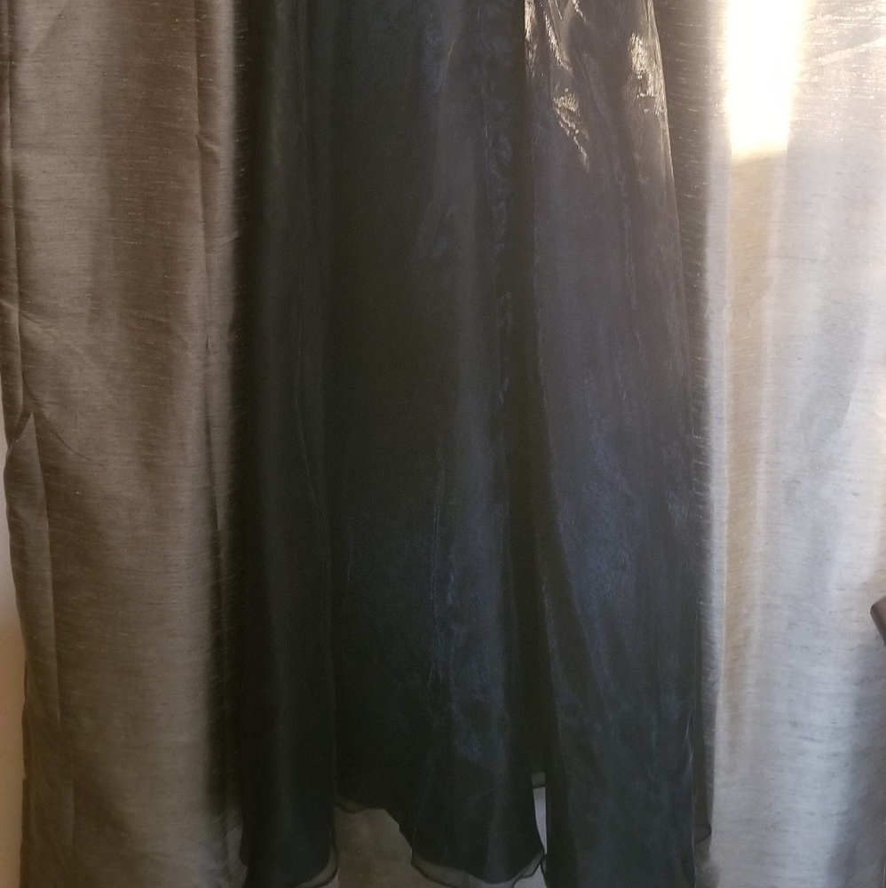 Daring Mesh Insert Dress - Picture 3 of 5
